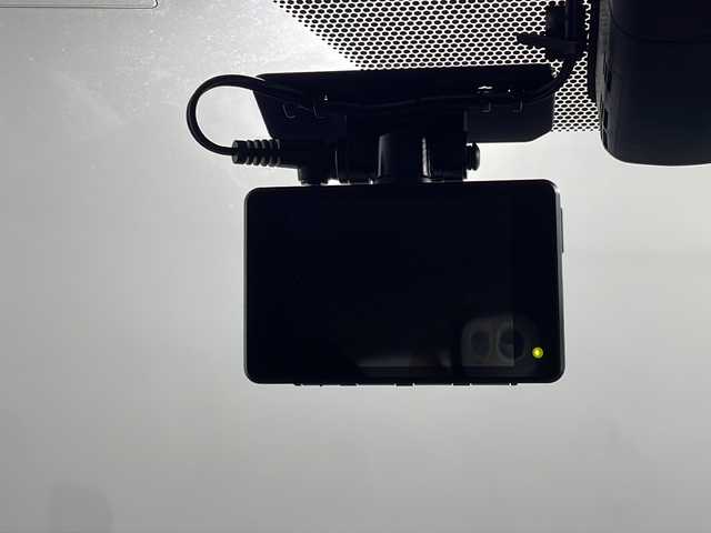 トヨタ プリウス S ツーリングセレクション 沖縄県 2016(平28)年 2.8万km スティールブロンドM 県外仕入れ/純正9インチナビ/【CD/DVD/フルセグTV/BT】/バックカメラ/前方ドライブレコーダー/トヨタセーフティセンス/→プリクラッシュセーフティ/→レーンデイパーチャーアラート/→オートマチックハイビーム/横滑り防止装置/レーダークルーズコントロール/ETC/レザーシート/シートヒーター/ステアリングスイッチ/純正ドアバイザー/スマートキー