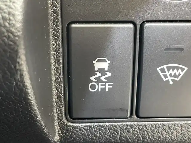 ホンダ ヴェゼル X ホンダセンシング 岩手県 2019(令1)年 7.2万km ミッドナイトブルービームM ４WD/クルーズコントロール/バックカメラ/レーンアシスト/衝突被害軽減システム/横滑り防止装置/アイドリングストップ/オートライト/フロントワイパーデアイサー/前席シートヒーター/ETC/チップアップリアシート/ステアリングスイッチ/純正ナビ/純正フロアマット/純正LEDヘッドライト/社外１７インチアルミホイール/スマートキー・プッシュスタート