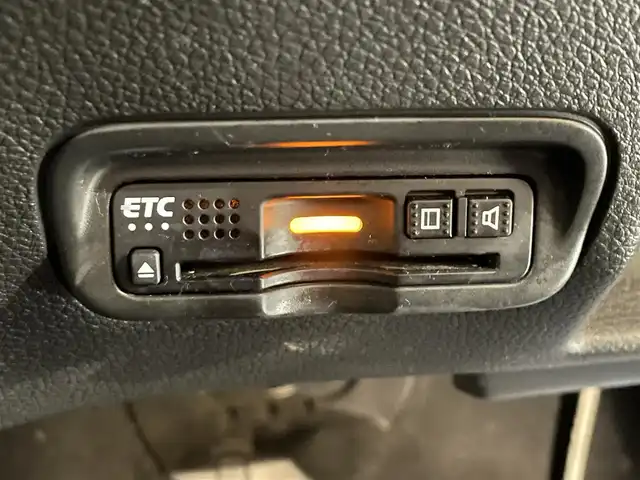 ホンダ ヴェゼル X ホンダセンシング 岩手県 2019(令1)年 7.2万km ミッドナイトブルービームM ４WD/クルーズコントロール/バックカメラ/レーンアシスト/衝突被害軽減システム/横滑り防止装置/アイドリングストップ/オートライト/フロントワイパーデアイサー/前席シートヒーター/ETC/チップアップリアシート/ステアリングスイッチ/純正ナビ/純正フロアマット/純正LEDヘッドライト/社外１７インチアルミホイール/スマートキー・プッシュスタート