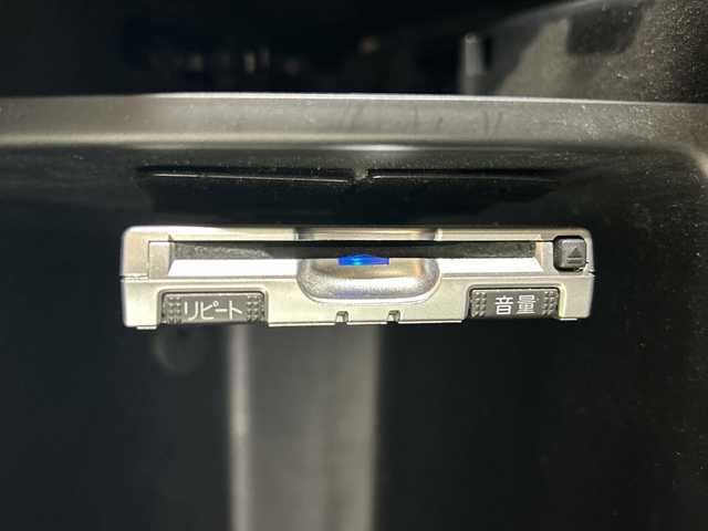 ホンダ ステップワゴン スパーダ Z クールスピリット 神奈川県 2012(平24)年 6.6万km プレミアムスパークルブラックパール 純正９型ナビゲーション/バックカメラ/両側パワースライドドア/クルーズコントロール/ＥＴＣ/純正ＨＩＤヘッドライト/オートライト/フォグライト/スマートキー/スペアキー/横滑り防止/アイドリングストップ　/ハーフレザーシート