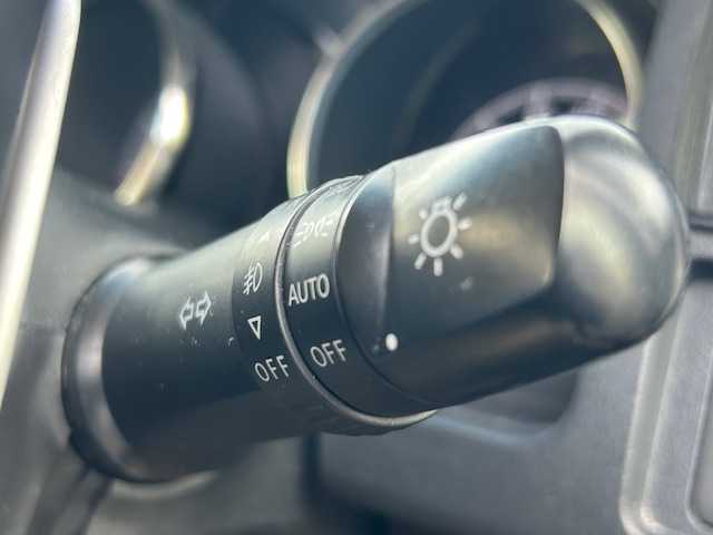 三菱 デリカＤ：５ G－Power package 神奈川県 2015(平27)年 7.7万km アイガーグレーM/ダイヤモンドブラックマイカ ●社外ナビ/（フルセグ/CD/DVD/Bluetooth）/(CN-R300WD)/●バックカメラ/●クルーズコントロール/●アイドリングストップ/●LEDヘッドライト/●オートライト/●フォグランプ/●革巻きステアリング/●ステアリングスイッチ/●パドルシフト/●電動格納ウインカーミラー/●ETC/●純正フロアマット/●ドアバイザー/●前後ドライブレコーダー/●ドアバイザー/●スマートキー/●純正16インチアルミホイール/●ダブル+サイドSRS+ABS/●保証書/●取扱説明書