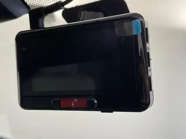 トヨタ プリウス α S 群馬県 2013(平25)年 3万km ホワイトパールクリスタルシャイン 禁煙車　社外７型ワイドナビ　バックカメラ　ステアリングスイッチ　ドライブレコーダー　ヘッドライトウォッシャー　ビルトインＥＴＣ　オートライト　オートエアコン　スマートキー　プッシュスタート