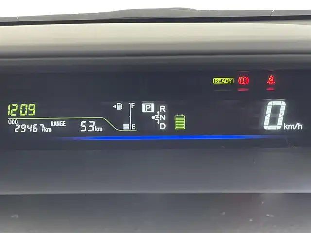 トヨタ プリウス α S 群馬県 2013(平25)年 3万km ホワイトパールクリスタルシャイン 禁煙車　社外７型ワイドナビ　バックカメラ　ステアリングスイッチ　ドライブレコーダー　ヘッドライトウォッシャー　ビルトインＥＴＣ　オートライト　オートエアコン　スマートキー　プッシュスタート