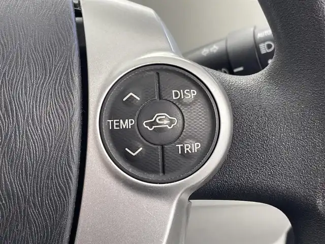 トヨタ プリウス α S 群馬県 2013(平25)年 3万km ホワイトパールクリスタルシャイン 禁煙車　社外７型ワイドナビ　バックカメラ　ステアリングスイッチ　ドライブレコーダー　ヘッドライトウォッシャー　ビルトインＥＴＣ　オートライト　オートエアコン　スマートキー　プッシュスタート