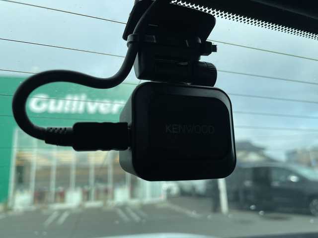 レクサス ＩＳ 250 Fスポーツ Xライン 青森県 2015(平27)年 10.4万km ホワイトノーヴァガラスフレーク 4WD/寒冷地仕様/純正メーカーSDナビ・フルセグTV/CD・DVD・Bluetooth・SD/バックカメラ/黒×赤合皮シート/前席パワーシート/前席エアシート・シートヒーター/OPステアリングヒーター/プリクラッシュセーフティ/レーダークルーズコントロール/前後クリアランスソナー/パドルシフト/純正エンジンスターター/前後ドライブレコーダー/ビルトインETC/OP LEDヘッドライト/LEDフォグランプ/LEDリアフォグランプ/純正17インチアルミ