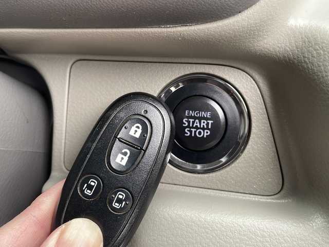 日産 ＮＶ１００クリッパー リオ G 島根県 2016(平28)年 1.9万km ムーンライトバイオレット 純正7インチナビ/CD/DVD/フルセグTV/両側パワースライドドア/左オートステップ/オートライト/フォグライト/電動格納ミラー/ドライブレコーダー/バックカメラ/ETC