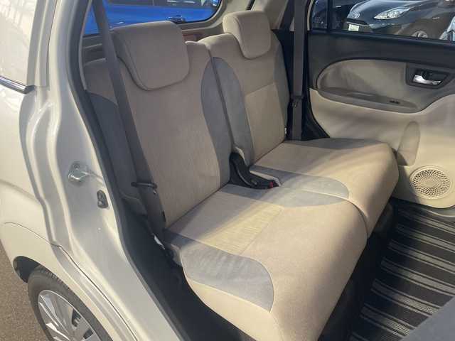 ダイハツ キャスト スタイル X SAⅡ 山口県 2017(平29)年 5.7万km パールホワイトⅢ 純正ナビ　/　・フルセグＴＶ　/　・Ｂｌｕｅｔｏｏｔｈ　/　・ＣＤ　/　・ＵＳＢ　/ＡＡＣ　/純正フロアマット　/オートライト　/フォグランプ　/アイドリングストップ　/エンジンスタートボタン　/パワステ　/パワーウィンドウ　/スペアキー１本