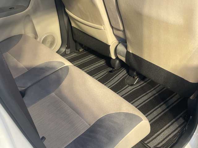 ダイハツ キャスト スタイル X SAⅡ 山口県 2017(平29)年 5.7万km パールホワイトⅢ 純正ナビ　/　・フルセグＴＶ　/　・Ｂｌｕｅｔｏｏｔｈ　/　・ＣＤ　/　・ＵＳＢ　/ＡＡＣ　/純正フロアマット　/オートライト　/フォグランプ　/アイドリングストップ　/エンジンスタートボタン　/パワステ　/パワーウィンドウ　/スペアキー１本