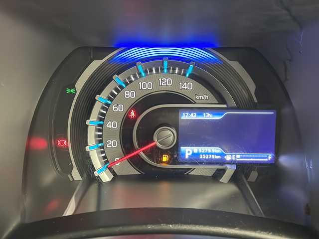 スズキ ハスラー Jスタイル 栃木県 2021(令3)年 3.6万km シフォンアイボリーメタリック/ガンメタリック2トーン 純正9インチHDナビ/・FM/AM CD DVD BT USB フルセグTV/セーフティサポート/・衝突被害軽減ブレーキ/前後ドライブレコーダー/360°プレミアムUV&IRカットガラス/全方位カメラ/前席シートヒーター/ビルトインETC/フルオートエアコン/ルーフレール/アイドリングストップ/ウィンカーミラー/ドアバイザー