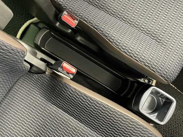 スズキ ハスラー Jスタイル 栃木県 2021(令3)年 3.6万km シフォンアイボリーメタリック/ガンメタリック2トーン 純正9インチHDナビ/・FM/AM CD DVD BT USB フルセグTV/セーフティサポート/・衝突被害軽減ブレーキ/前後ドライブレコーダー/360°プレミアムUV&IRカットガラス/全方位カメラ/前席シートヒーター/ビルトインETC/フルオートエアコン/ルーフレール/アイドリングストップ/ウィンカーミラー/ドアバイザー