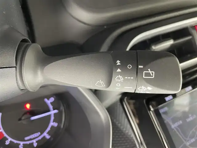 トヨタ ライズ XS 富山県 2019(令1)年 2.5万km レーザーブルークリスタルシャイン 4WD/純正ナビ(AM/FM/CD/BT)/フルセグTV/衝突軽減ブレーキ/アイドリングストップ/横滑り防止装置/前席シートヒーター/前後ドライブレコーダー/前後コーナーセンサー/ETC/オートライト/社外AW/純正AW付サマータイヤ車載/純正フロアマット/スマートキー/スペアキー1本/プッシュスタート/取扱説明書/保証書