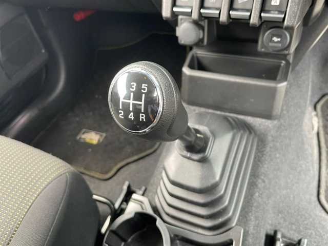 スズキ ジムニー XC 茨城県 2022(令4)年 2.6万km ブルーイッシュブラックパール3 社外ディスプレイオーディオ/クルーズコントロール/デジタルインナーミラー式ドラレコ/純正16インチアルミホイール/レーンアシスト/横滑り防止装置/衝突軽減ブレーキ/ステアリングリモコン/ダウンヒルアシストコントロール/ETC