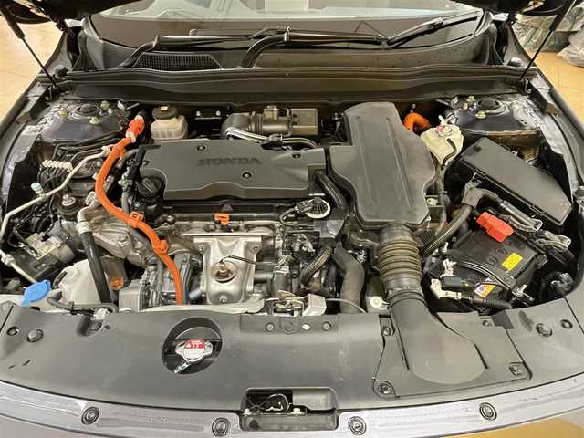 ホンダ アコード EX 群馬県 2022(令4)年 1.4万km メテオロイドグレーメタリック ホンダセンシング/サンルーフ/エスペリアサス/RMP20インチAW/純正メーカーナビ/　　BT/フルセグ/MSV/USB/iPod/バックカメラ/レーダークルーズコントロール/LEDオートライト/オートハイビーム/レザーシート/全席シートヒーター/前席パワーシート（運転席メモリー機能付き）/コーナーセンサー/前後ドライブレコーダー（全方位機能付き）/ヘッドアップディスプレイ/ブラインドスポットモニター/置くだけ充電/レーンアシスト/オートブレーキホールド/ステアリングスイッチ/横滑り防止装置/サイド・カーテンエアバッグ/スマートキー/ビルトインETC