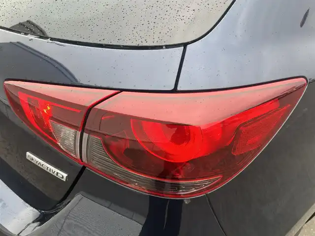 マツダ マツダ２ XD 秋田県 2020(令2)年 5.4万km ディープクリスタルブルーマイカ ４WD/ターボ/LEDヘッドライト/衝突軽減システム/スマートキー/アイドリングストップ/コーナーセンサー/レーンキープアシスト/プッシュスタート/MTモード付AT/ステアリングスイッチ/純正フロアマット/純正ドアバイザー/オートライト/オートエアコン/パワーステアリング/パワーウィンドウ/横滑り防止/電動格納ウィンカーミラー