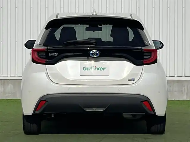 トヨタ ヤリス ハイブリッド Z 香川県 2020(令2)年 5万km ホワイトパールクリスタルシャイン 登録時走行距離：49439km/純正ナビゲーション/→BT接続/→フルセグTV/全方位カメラ/LEDヘッドライト/トヨタセーフティセンス/→アンチロックブレーキ/→ブレーキアシスト/→衝突安全ボディー/→盗難防止システム/→トラクションコントロール/→前席シートベルトプリテンショナー/→前席シートベルトフォースリミッター/ステアリングリモコン/ステアリングチルト機構/ステアリングテレスコピック機構/プッシュスタート/スマートキー