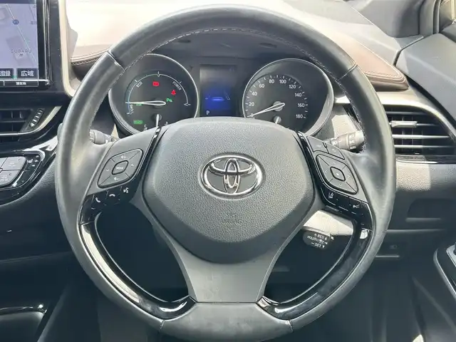 トヨタ Ｃ－ＨＲ G LEDエディション 群馬県 2018(平30)年 5.1万km ホワイトパールクリスタルシャイン ワンオーナー/純正SDナビ/　(AM/FM/CD/TV/SD/BT/USB/HDMI)/モデリスタエアロ/バックカメラ/トヨタセーフティーセンス/衝突軽減ブレーキ/コーナーセンサー/レーンキープアシスト/ブラインドスポットモニター/レーダクルーズコントロール/横滑り防止機能/AUTOライト/AUTOハイビーム/純正前後ドライブレコーダー/前席シートヒーター/ステアリングリモコン/純正フロアマット/純正ドアバイザー/シーケンシャルウィンカー/スペアキー1