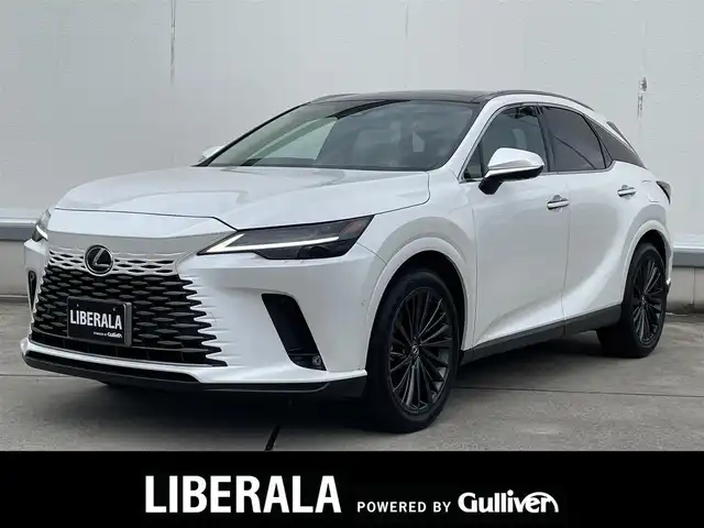 レクサス ＲＸ 350h バージョンL 東京都 2024(令6)年 2万km ソニッククォーツ 4WD/パノラマルーフ/ホワイトハーフレザーシート/シートヒーター/エアコン/メーカーナビ/フルセグTV/　/BT/AUX/USB/360度カメラ/ヘッドアップディスプレイ/プリクラッシュ/ブライドスポットモニター/レーンチェンジ/ETC2.0/スマートキー/純正21インチブラックホイール/LEDヘッドライト