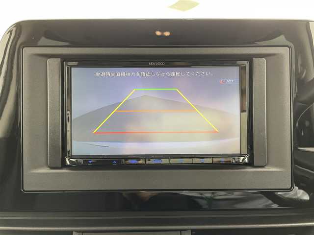 日産 セレナ e－パワー ハイウェイスター V 大分県 2023(令5)年 2.4万km プリズムホワイト 社外ナビ/TV/Bluetooth/バックカメラ/両側パワースライドドア/ＬＥＤヘッドライト/プロパイロット/ＥＴＣ/レーダークルーズ/プッシュスタート/電動パーキングブレーキ/フロアマット