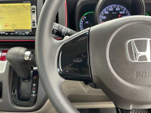 ホンダ Ｎ ＯＮＥ ツアラー Lパッケージ 愛知県 2013(平25)年 6.9万km クリスタルブラックパール 純正7インチSD（ナビあり）/ワンセグTV/CD DVD/純正アルミホイール/パドルシフト/クルーズコントロール/ETC/アイドリングストップ/横滑り防止装置/ステアリングスイッチ/スマートキー/プッシュスタート