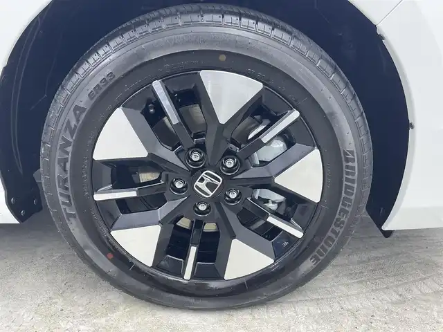 ホンダ ステップワゴン eHEV エアー EX 群馬県 2025(令7)年 0.1千km プラチナホワイトパール e:HEV エアー　EX　4CB4AP3　11.4インチナビHonda CONNECTナビ LXM-247VFLi(317900円)/登録済未使用車　純正１１．４インチナビ　バックカメラ　両側パワースライドドア　シートヒーター　ホンダセンシング　ＬＥＤヘッドライト　純正１６インチＡＷ　追従クルーズコントロール　２列目オットマン