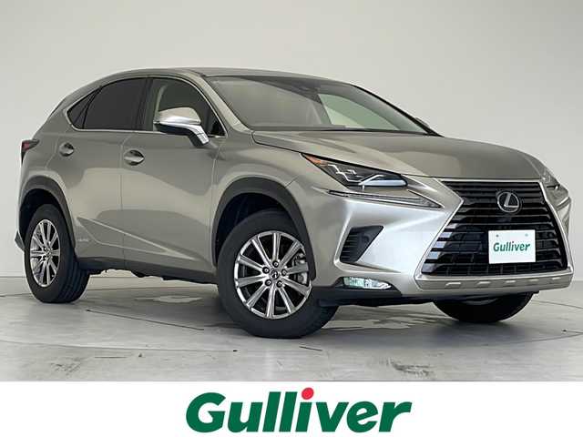 レクサス ＮＸ 300h Iパッケージ 愛知県 2019(平31)年 2.7万km ソニックチタニウム 衝突軽減システム/純正10型ナビ/三眼LEDヘッドライト/レーダークルーズコントロール/シートヒーター/フルセグ/CD DVD/Bluetooth/バックカメラ/パワーシート/電動リアゲート/コーナーセンサー/純正アルミホイール/ETC2.0/パドルシフト/ステアリングヒーター/オートマチックハイビーム/ステアリングスイッチ/スマートキー/プッシュスタート