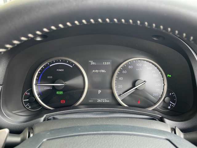 レクサス ＮＸ 300h Iパッケージ 愛知県 2019(平31)年 2.7万km ソニックチタニウム 衝突軽減システム/純正10型ナビ/三眼LEDヘッドライト/レーダークルーズコントロール/シートヒーター/フルセグ/CD DVD/Bluetooth/バックカメラ/パワーシート/電動リアゲート/コーナーセンサー/純正アルミホイール/ETC2.0/パドルシフト/ステアリングヒーター/オートマチックハイビーム/ステアリングスイッチ/スマートキー/プッシュスタート