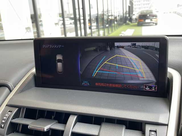 レクサス ＮＸ 300h Iパッケージ 愛知県 2019(平31)年 2.7万km ソニックチタニウム 衝突軽減システム/純正10型ナビ/三眼LEDヘッドライト/レーダークルーズコントロール/シートヒーター/フルセグ/CD DVD/Bluetooth/バックカメラ/パワーシート/電動リアゲート/コーナーセンサー/純正アルミホイール/ETC2.0/パドルシフト/ステアリングヒーター/オートマチックハイビーム/ステアリングスイッチ/スマートキー/プッシュスタート
