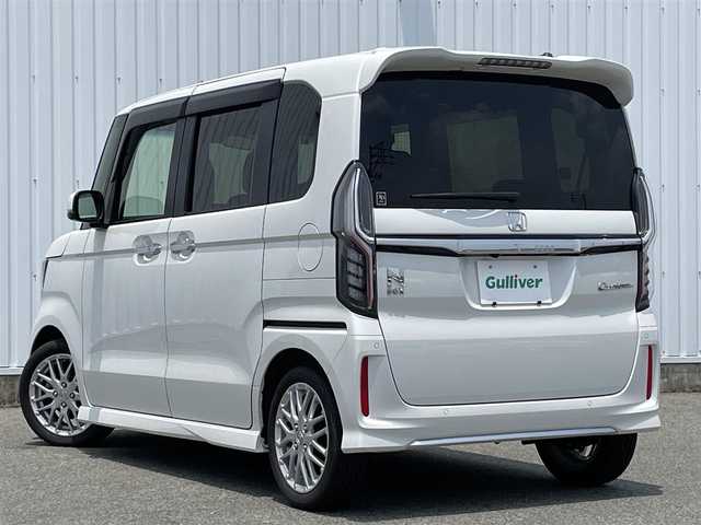 ホンダ Ｎ ＢＯＸ カスタム L ターボ 福岡県 2021(令3)年 3.1万km プラチナホワイトパール ホンダセンシング/衝突軽減/レーンアシスト/クリアランスソナー/純正ナビ（ＶＸＵ－２１７ＮＢｉ）/フルセグTV/CD/DVD/SD/BT/AM/FM/バックカメラ/両側パワースライドドア/レーダークルーズコントロール/前席シートヒーター/ビルトインＥＴＣ２．０/純正ＡＷ/シートバックテーブル/ロールサンシェード/パドルシフト
