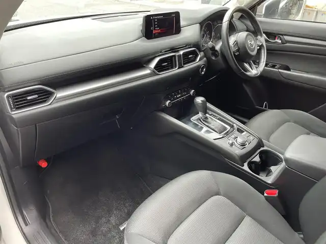 マツダ ＣＸ－５ XD プロアクティブ 滋賀県 2019(令1)年 6万km スノーフレイクホワイトパールマイカ 純正ナビ/（CD/DVD/BT/フルセグ）/全方位カメラ/ETC/パワーシート/メモリシート/シートヒーター/パワーバックドア/ステアリングヒーター/衝突被害軽減ブレーキ/レーダークルーズコントロール/レーンキープアシスト/誤発進抑制装置/標識認識機能/UVカットガラス/ステアリングスイッチ/プッシュスタート/スマートキー/アイドリングストップ