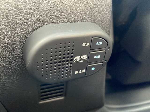 日産 キックス X 新潟県 2021(令3)年 4.4万km ブリリアントホワイトパール 社外ナビ(MDV-M807HDW)/フルセグTV　/Bluetooth/プロパイロット　/エマージェンシーブレーキ　/デジタルインナーミラー　/アラウンドビューモニター　/クリアランスソナー　/ステアリングヒーター　/ビルトインＥＴＣ/車線逸脱警報/車線逸脱防止支援/純正アルミホイール/スマートキー/プッシュスタート