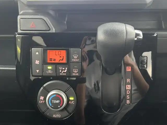 ダイハツ ウェイク L VS SAⅢ 愛媛県 2022(令4)年 1.9万km オフビートカーキM KENWOOD7型ナビ/全周囲カメラ/両側電動スライドドア/ドライブレコーダー/アイドリングストップ/LEDヘッドライト/リアソナー/車線逸脱防止装置/衝突被害軽減装置/電格ミラー/後席サンシェイド/ステアリングリモコン/ISOFIX/シガーソケット/現状サマー(純正AW)(155/65/R14)/BRIDGESTONE EcoPia EX20C/禁煙車