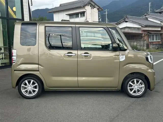 ダイハツ ウェイク L VS SAⅢ 愛媛県 2022(令4)年 1.9万km オフビートカーキM KENWOOD7型ナビ/全周囲カメラ/両側電動スライドドア/ドライブレコーダー/アイドリングストップ/LEDヘッドライト/リアソナー/車線逸脱防止装置/衝突被害軽減装置/電格ミラー/後席サンシェイド/ステアリングリモコン/ISOFIX/シガーソケット/現状サマー(純正AW)(155/65/R14)/BRIDGESTONE EcoPia EX20C/禁煙車