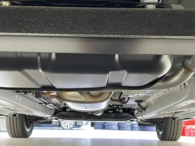 三菱 デリカミニ T プレミアム 滋賀県 2025(令7)年 0.1千km 白Ⅱ 届出済み未使用/純正9インチディスプレイオーディオ/【Bluetooth/Apple CarPlay/Android Auto】/両側パワースライドドア/全方位カメラ/ハーフレザーシート/MI-PILOT/クリアランスソナー/LEDヘッドライト/オートマチックハイビーム/レーンキープアシスト/衝突軽減ブレーキ/ヒルディセントコントロール/D/Nシートヒーター/ステアリングヒーター/デジタルインナーミラー/ルーフレール/電動パーキングブレーキ/オートブレーキホールド/プッシュスタート/スマートキー/ステアリングリモコン