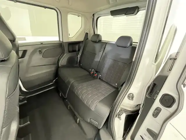 三菱 デリカミニ T プレミアム 滋賀県 2025(令7)年 0.1千km 白Ⅱ 届出済み未使用/純正9インチディスプレイオーディオ/【Bluetooth/Apple CarPlay/Android Auto】/両側パワースライドドア/全方位カメラ/ハーフレザーシート/MI-PILOT/クリアランスソナー/LEDヘッドライト/オートマチックハイビーム/レーンキープアシスト/衝突軽減ブレーキ/ヒルディセントコントロール/D/Nシートヒーター/ステアリングヒーター/デジタルインナーミラー/ルーフレール/電動パーキングブレーキ/オートブレーキホールド/プッシュスタート/スマートキー/ステアリングリモコン