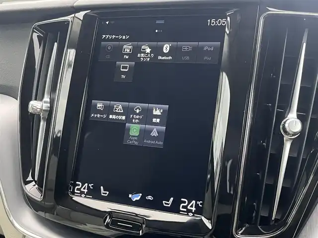 ボルボ ＸＣ６０ D4 AWD モーメンタム 静岡県 2020(令2)年 6万km クリスタルホワイトP クライメートパッケージ/・ステアリングホイールヒーター/・リアシートヒーター/・ネットポケット/ホワイトレザーシート /BLIS/純正ナビ/(AppleCarPlay/Bluetooth/iPad/フルセグ）/360°カメラ/アダブティブクルーズコントロール/レーンキープアシスト/メモリー付パワーシート/全席シートヒーター/ETC/ドライブレコーダー/保証書/取扱説明書