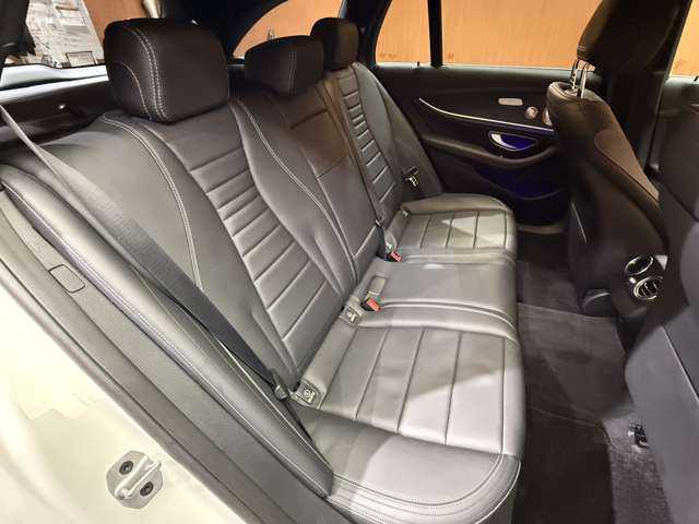 メルセデス・ベンツ Ｍ・ベンツ Ｅ２２０ｄ ステーションワゴン スポーツ 千葉県 2021(令3)年 5.4万km ポーラホワイト ＡＭＧラインインテリアＰＫＧ　/エクスクルーシブＰＫＧ　/パノラマＳＲ　/純正ナビ　/３６０°カメラ　/ＨＵＤ　/ＡＣＣ　/黒革　/シートヒーター　/Ｂｕｒｍｅｓｔｅｒサウンド　/ＬＥＤヘッドライト　/ハイビームアシスト