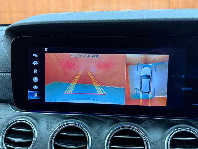 メルセデス・ベンツ Ｍ・ベンツ Ｅ２２０ｄ ステーションワゴン スポーツ 千葉県 2021(令3)年 5.4万km ポーラホワイト ＡＭＧラインインテリアＰＫＧ　/エクスクルーシブＰＫＧ　/パノラマＳＲ　/純正ナビ　/３６０°カメラ　/ＨＵＤ　/ＡＣＣ　/黒革　/シートヒーター　/Ｂｕｒｍｅｓｔｅｒサウンド　/ＬＥＤヘッドライト　/ハイビームアシスト