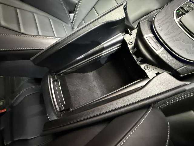 メルセデス・ベンツ Ｍ・ベンツ Ｅ２２０ｄ ステーションワゴン スポーツ 千葉県 2021(令3)年 5.4万km ポーラホワイト ＡＭＧラインインテリアＰＫＧ　/エクスクルーシブＰＫＧ　/パノラマＳＲ　/純正ナビ　/３６０°カメラ　/ＨＵＤ　/ＡＣＣ　/黒革　/シートヒーター　/Ｂｕｒｍｅｓｔｅｒサウンド　/ＬＥＤヘッドライト　/ハイビームアシスト