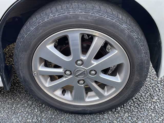 日産 ＮＶ１００クリッパー リオ E 福岡県 2022(令4)年 5.3万km スノーパールホワイト フローティングディスプレイオーディオ/（AM/FM/BT/USB）/コーナーセンサー/衝突軽減ブレーキ/車線逸脱警報/ETC/バックカメラ/前後ドライブレコーダー/D席シートヒーター/片側パワースライドドア/純正14インチアルミホイール/オートライト/フォグランプ/ステアリングスイッチ/フロアマット/横滑り防止装置/プッシュスタート/スマートキー/アイドリングストップ/電動格納ミラー/Wエアバッグ