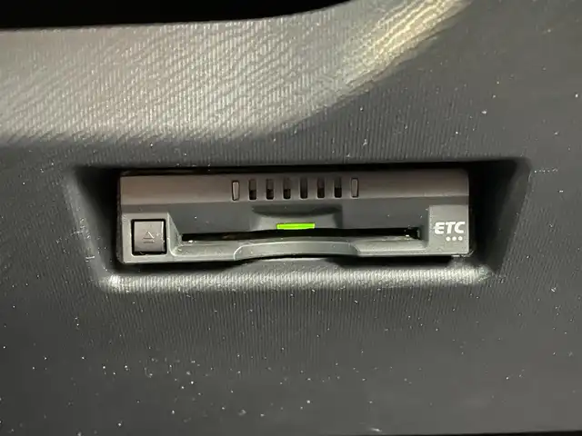 トヨタ アクア S スタイルブラック 岡山県 2021(令3)年 3.8万km ブラックマイカ メモリナビ/フルセグTV、CD、DVD、Bluetooth、AM、FM/スマートキー/ビルトインETC/オートライト/オートマチックハイビーム/プリクラッシュセーフティ/レーンディパーチャーアラート