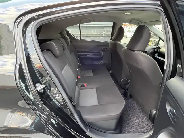 トヨタ アクア S スタイルブラック 岡山県 2021(令3)年 3.8万km ブラックマイカ メモリナビ/フルセグTV、CD、DVD、Bluetooth、AM、FM/スマートキー/ビルトインETC/オートライト/オートマチックハイビーム/プリクラッシュセーフティ/レーンディパーチャーアラート