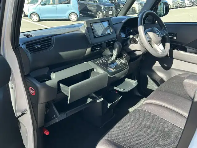 日産 ルークス ハイウェイスター X 愛媛県 2024(令6)年 1万km ホワイトパール carrozzeria7型ナビ/全周囲カメラ/片側電動スライドドア/左側ハンズフリースライド/クリアランスソナー/インテリジェントセーフティ/衝突被害軽減装置/車線逸脱防止装置/LEDヘッドライト/オートライト/オートマチックハイビーム/リアサーキュレーター/アイドリングストップ/電格ミラー/後席サンシェイド/ステアリングリモコン/現状サマー(純正AW)(155/65/R14)/BRIDGESTONE EcoPia/禁煙車