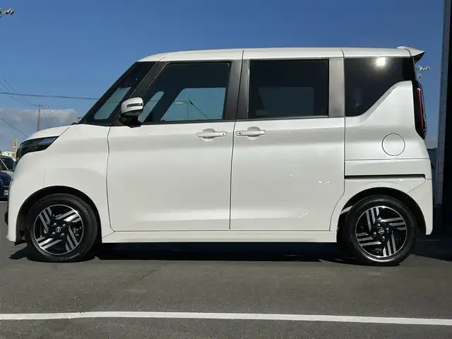 日産 ルークス ハイウェイスター X 愛媛県 2024(令6)年 1万km ホワイトパール carrozzeria7型ナビ/全周囲カメラ/片側電動スライドドア/左側ハンズフリースライド/クリアランスソナー/インテリジェントセーフティ/衝突被害軽減装置/車線逸脱防止装置/LEDヘッドライト/オートライト/オートマチックハイビーム/リアサーキュレーター/アイドリングストップ/電格ミラー/後席サンシェイド/ステアリングリモコン/現状サマー(純正AW)(155/65/R14)/BRIDGESTONE EcoPia/禁煙車