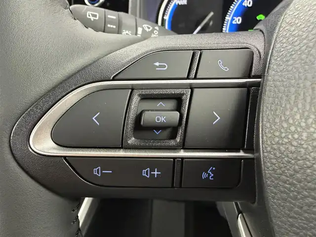 トヨタ ヴォクシー ハイブリッド S－Z 愛知県 2025(令7)年 0.1千km ホワイトパールクリスタルシャイン トヨタセーフティーセンス/トヨタチームメイト/快適便利パッケージHigh/純正10.5インチナビ/（Bluetooth/フルセグTV/AM/FM/CD/DVD/HDMI/AM/FM）/バックカメラ/ETC2.0/シートヒーター/ステアリングヒーター/オットマン/BSM/ハーフレザー/AC100V/HUD/3列シート/オートライト/スマートキー/プッシュスタート/電子パーキング/オートホールド