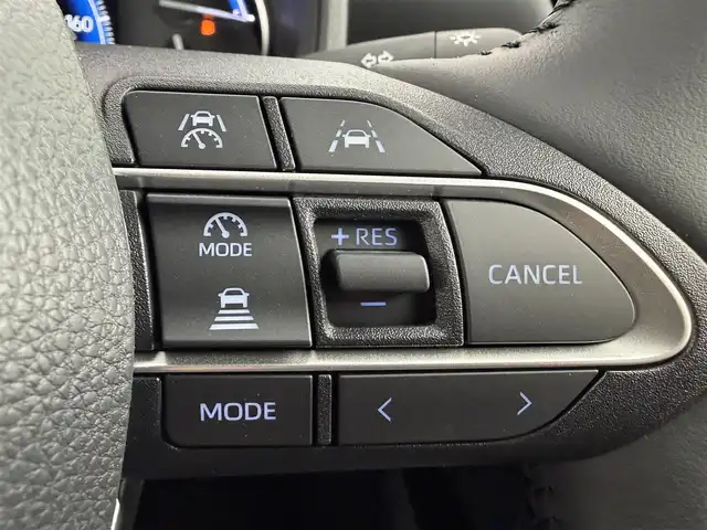 トヨタ ヴォクシー ハイブリッド S－Z 愛知県 2025(令7)年 0.1千km ホワイトパールクリスタルシャイン トヨタセーフティーセンス/トヨタチームメイト/快適便利パッケージHigh/純正10.5インチナビ/（Bluetooth/フルセグTV/AM/FM/CD/DVD/HDMI/AM/FM）/バックカメラ/ETC2.0/シートヒーター/ステアリングヒーター/オットマン/BSM/ハーフレザー/AC100V/HUD/3列シート/オートライト/スマートキー/プッシュスタート/電子パーキング/オートホールド