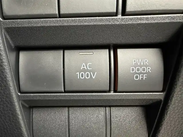 トヨタ ヴォクシー ハイブリッド S－Z 愛知県 2025(令7)年 0.1千km ホワイトパールクリスタルシャイン トヨタセーフティーセンス/トヨタチームメイト/快適便利パッケージHigh/純正10.5インチナビ/（Bluetooth/フルセグTV/AM/FM/CD/DVD/HDMI/AM/FM）/バックカメラ/ETC2.0/シートヒーター/ステアリングヒーター/オットマン/BSM/ハーフレザー/AC100V/HUD/3列シート/オートライト/スマートキー/プッシュスタート/電子パーキング/オートホールド