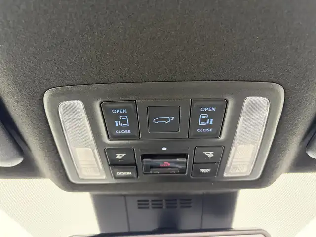 トヨタ ヴォクシー ハイブリッド S－Z 愛知県 2025(令7)年 0.1千km ホワイトパールクリスタルシャイン トヨタセーフティーセンス/トヨタチームメイト/快適便利パッケージHigh/純正10.5インチナビ/（Bluetooth/フルセグTV/AM/FM/CD/DVD/HDMI/AM/FM）/バックカメラ/ETC2.0/シートヒーター/ステアリングヒーター/オットマン/BSM/ハーフレザー/AC100V/HUD/3列シート/オートライト/スマートキー/プッシュスタート/電子パーキング/オートホールド