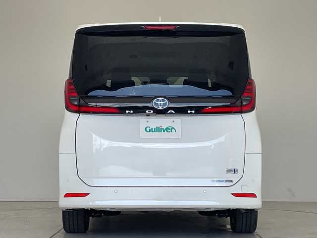 トヨタ ノア ハイブリッド Z 愛知県 2025(令7)年 0.1万km ホワイトパールクリスタルシャイン アドバンストパーク/トヨタセーフティセンス/純正10.5型ディスプレイオーディオナビ/全方位カメラ/両側パワースライドドア/ハーフレザー/レーダークルーズコントロール/シートヒーター/バックカメラ/電動リアゲート/ユニバーサルステップ/ステアリングヒーター/コーナーセンサー/純正アルミホイール/ETC2.0/LEDヘッドライト/リアオートエアコン/レーンキープアシスト/オートマチックハイビーム/ドライブレコーダー/衝突軽減システム/フルセグ/CD DVD/Bluetooth/ステアリングスイッチ/スマートキー/プッシュスタート