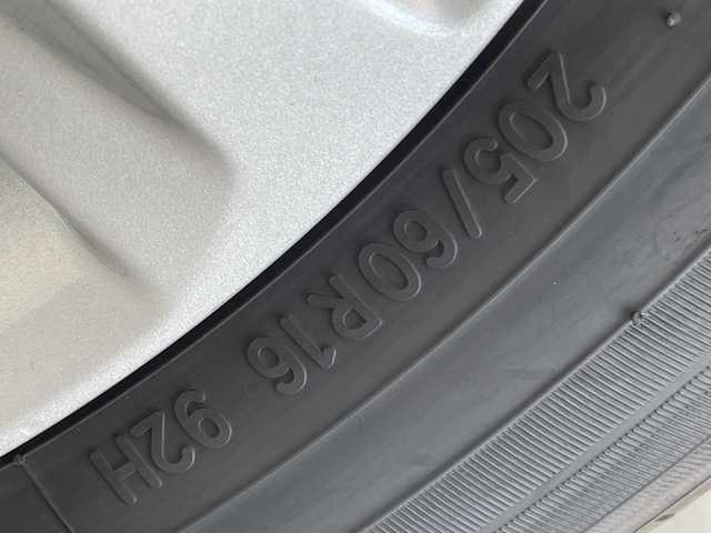 トヨタ ノア ハイブリッド Z 愛知県 2025(令7)年 0.1万km ホワイトパールクリスタルシャイン アドバンストパーク/トヨタセーフティセンス/純正10.5型ディスプレイオーディオナビ/全方位カメラ/両側パワースライドドア/ハーフレザー/レーダークルーズコントロール/シートヒーター/バックカメラ/電動リアゲート/ユニバーサルステップ/ステアリングヒーター/コーナーセンサー/純正アルミホイール/ETC2.0/LEDヘッドライト/リアオートエアコン/レーンキープアシスト/オートマチックハイビーム/ドライブレコーダー/衝突軽減システム/フルセグ/CD DVD/Bluetooth/ステアリングスイッチ/スマートキー/プッシュスタート