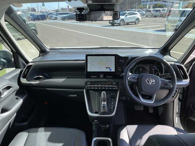 トヨタ ノア ハイブリッド Z 愛知県 2025(令7)年 0.1万km ホワイトパールクリスタルシャイン アドバンストパーク/トヨタセーフティセンス/純正10.5型ディスプレイオーディオナビ/全方位カメラ/両側パワースライドドア/ハーフレザー/レーダークルーズコントロール/シートヒーター/バックカメラ/電動リアゲート/ユニバーサルステップ/ステアリングヒーター/コーナーセンサー/純正アルミホイール/ETC2.0/LEDヘッドライト/リアオートエアコン/レーンキープアシスト/オートマチックハイビーム/ドライブレコーダー/衝突軽減システム/フルセグ/CD DVD/Bluetooth/ステアリングスイッチ/スマートキー/プッシュスタート